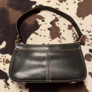 Adrienne Vittadini Black Hand Bag